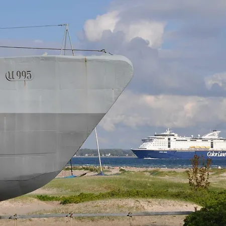 Nautic 9 * 拉博埃